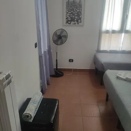 Апартаменты Vacanzella Casa Vacanza In Centro Con Terrazzo Неаполь